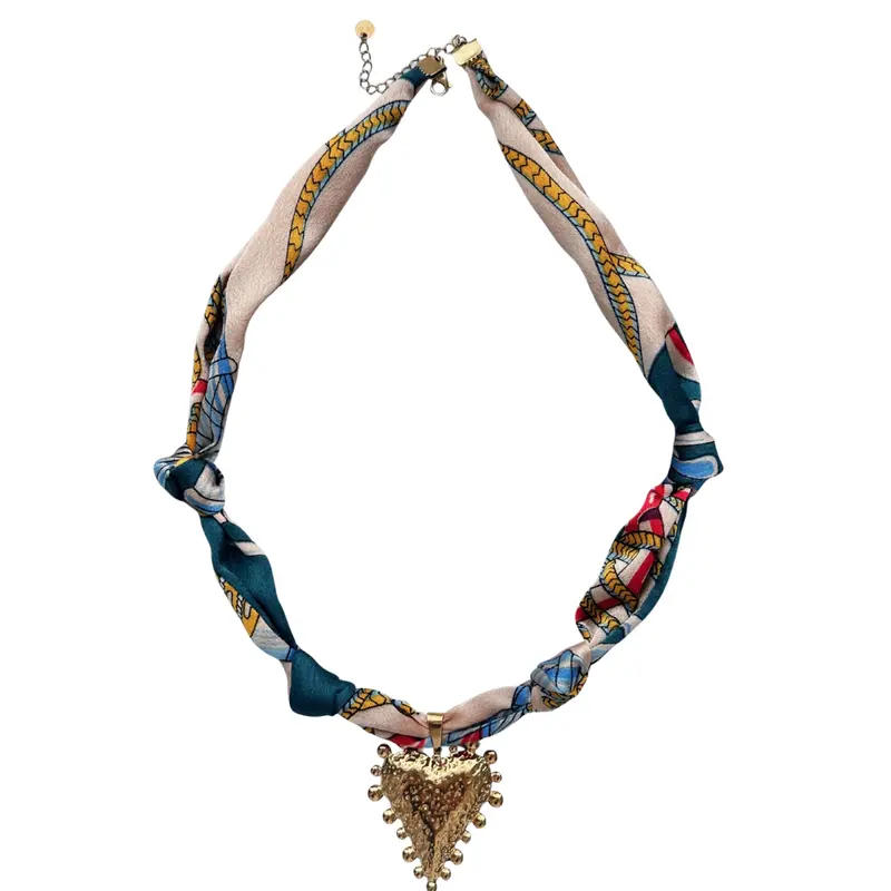 Bandana ketting met statement hart
