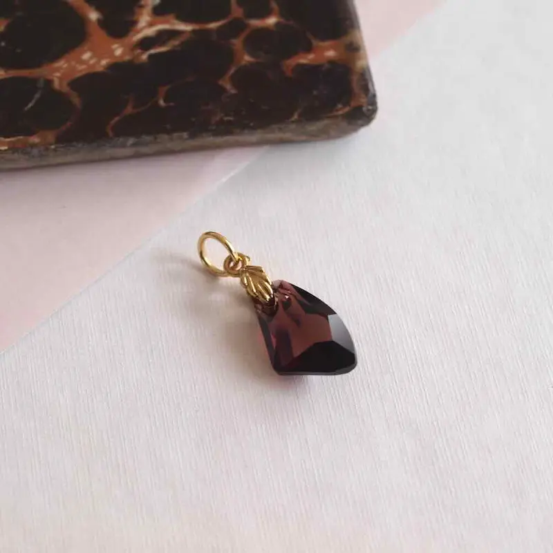 bedel burgundy drop