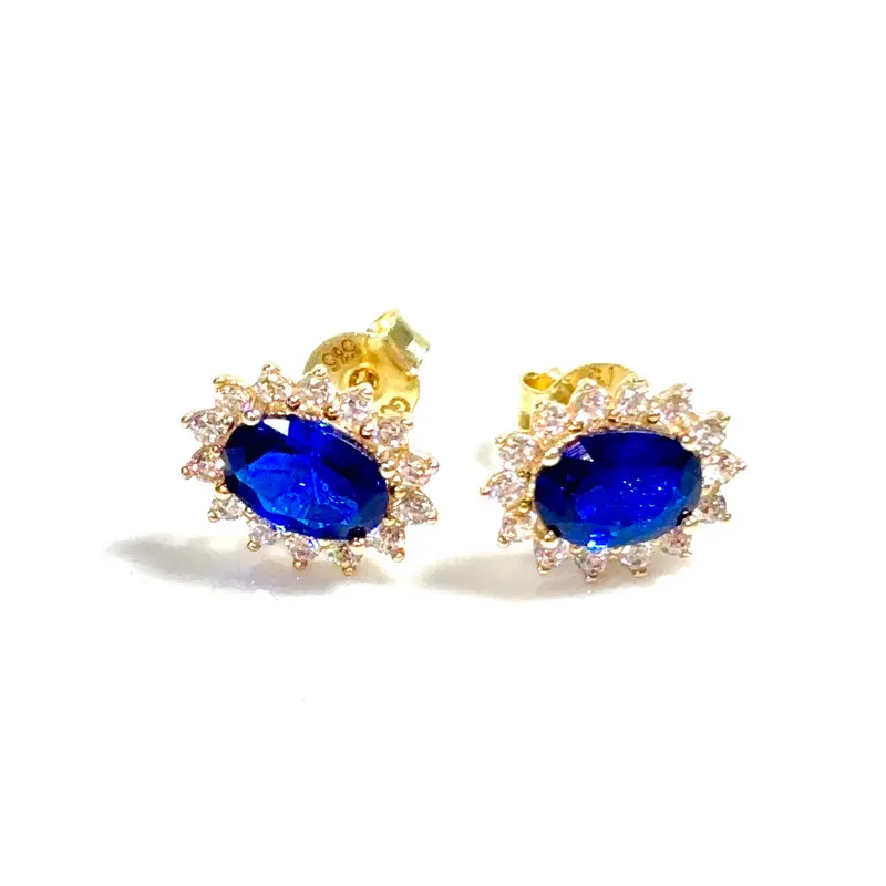 Blue Emerald Ring - 14 carat gold