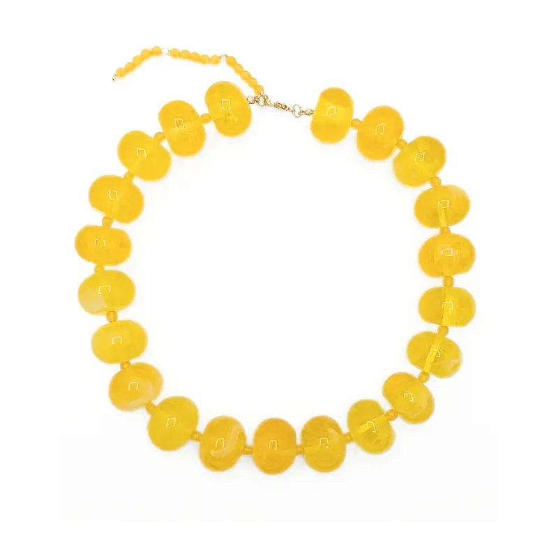Botergele kralenketting Lies