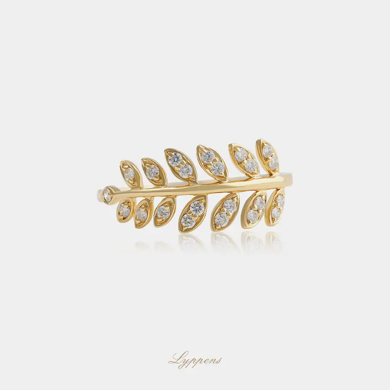 Geelgouden blad ring met diamant