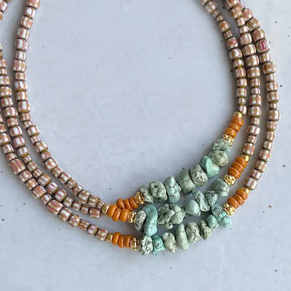 Ketting Brown chevron green stone