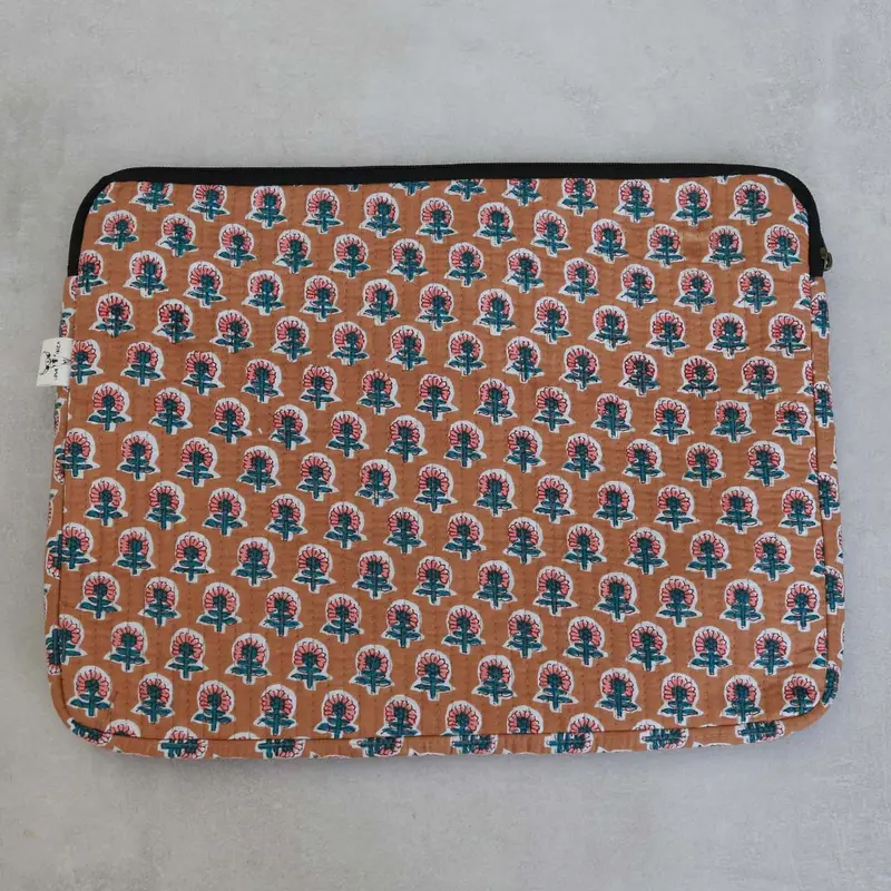 Laptop sleeve Indian bruin