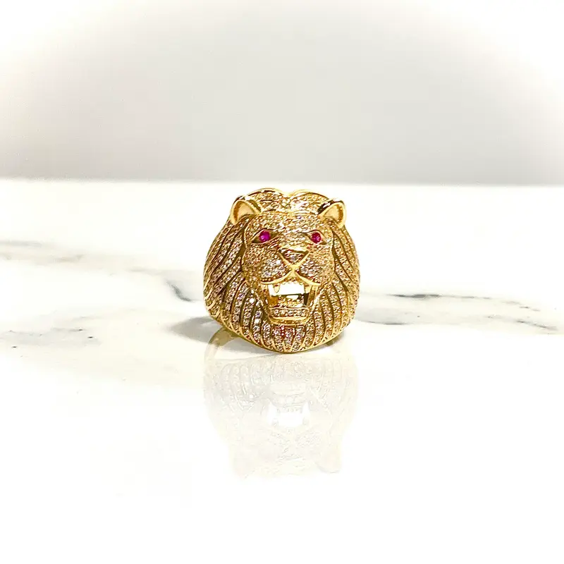 Lion Ring - 18 carat gold GRV2