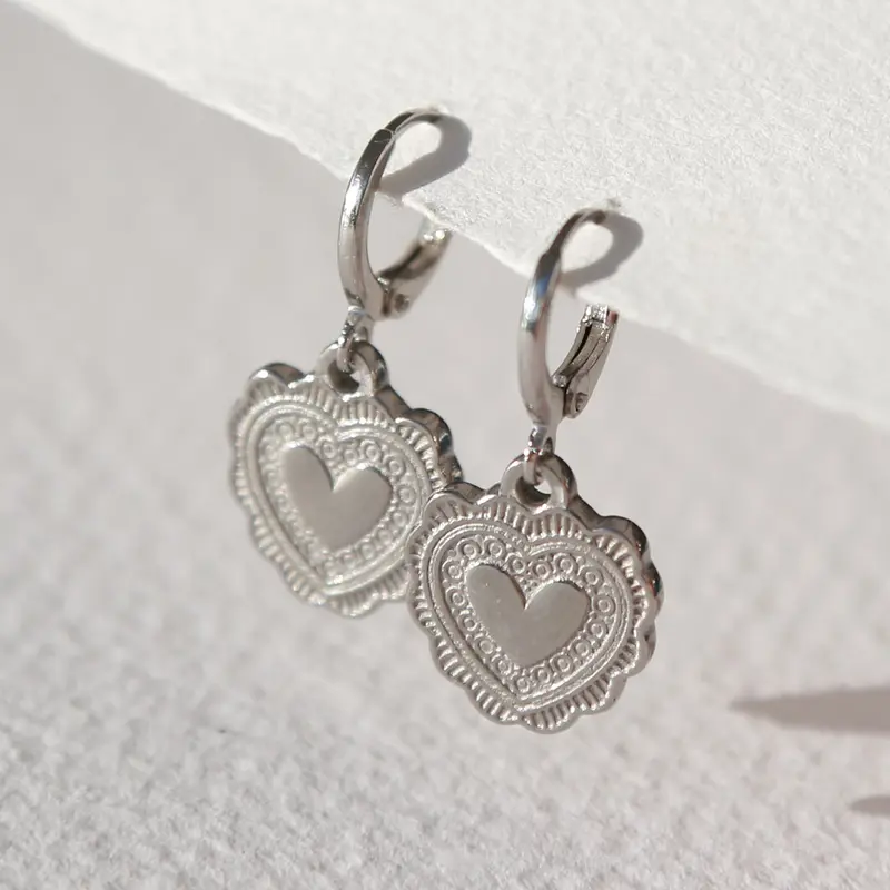 Oorbellen hart zilver