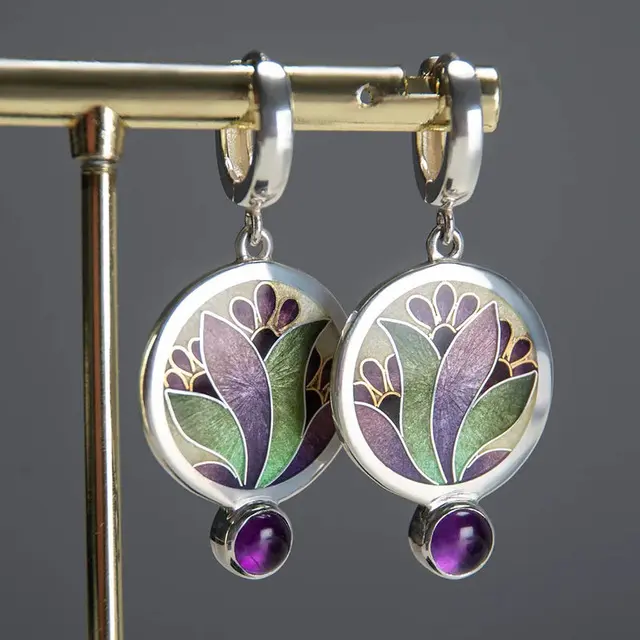 Pendientes boho chic de esmalte con piedras de amatista