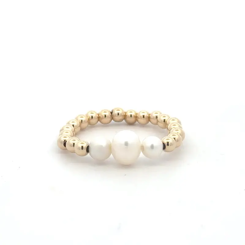 Ring three pearl gold coloured
