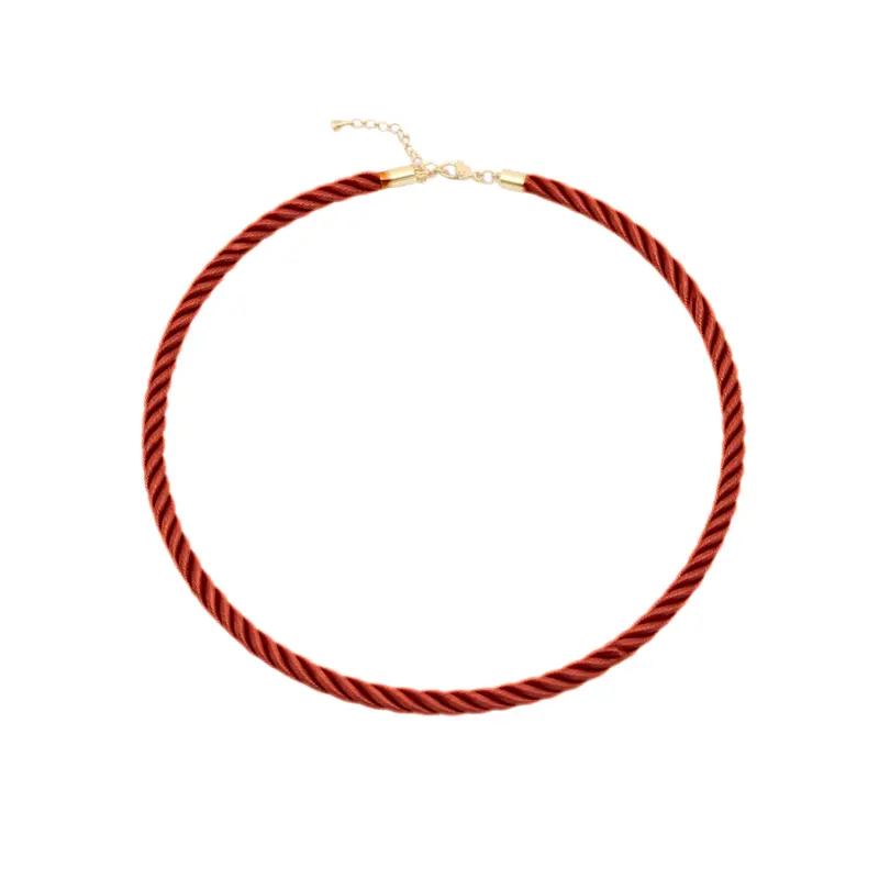 Rode gedraaide rope ketting