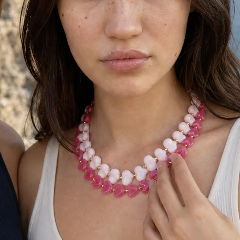 Roze hartjes kralenketting