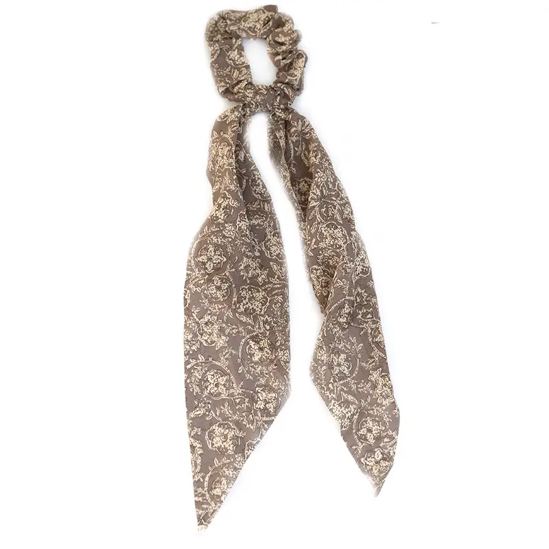 Scrunchie sjaaltje taupe crème