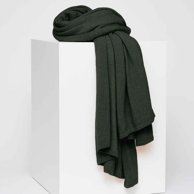 Sjaalmania sjaal cosy chic dark green
