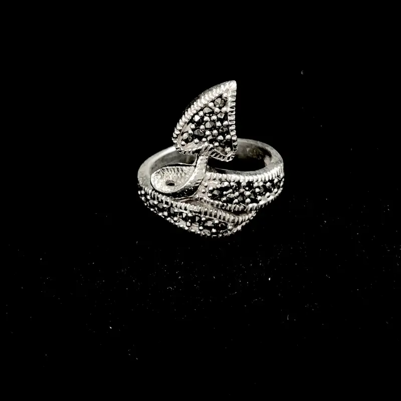 Viper's Embrace Ring - Silver 925
