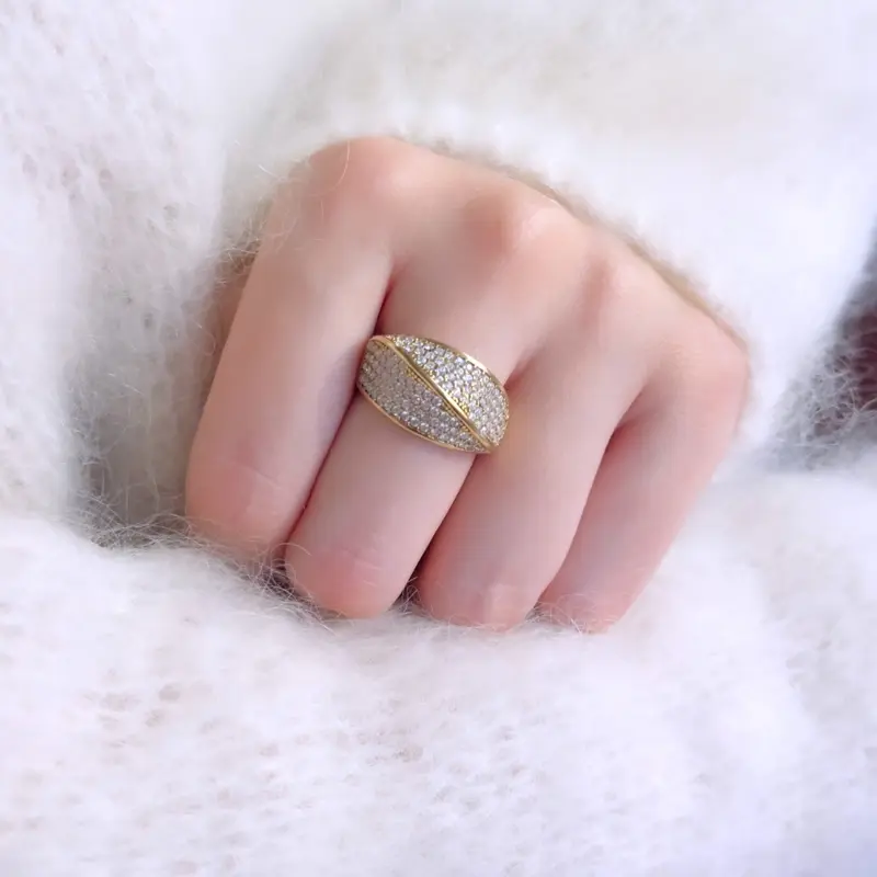Wave strass ring