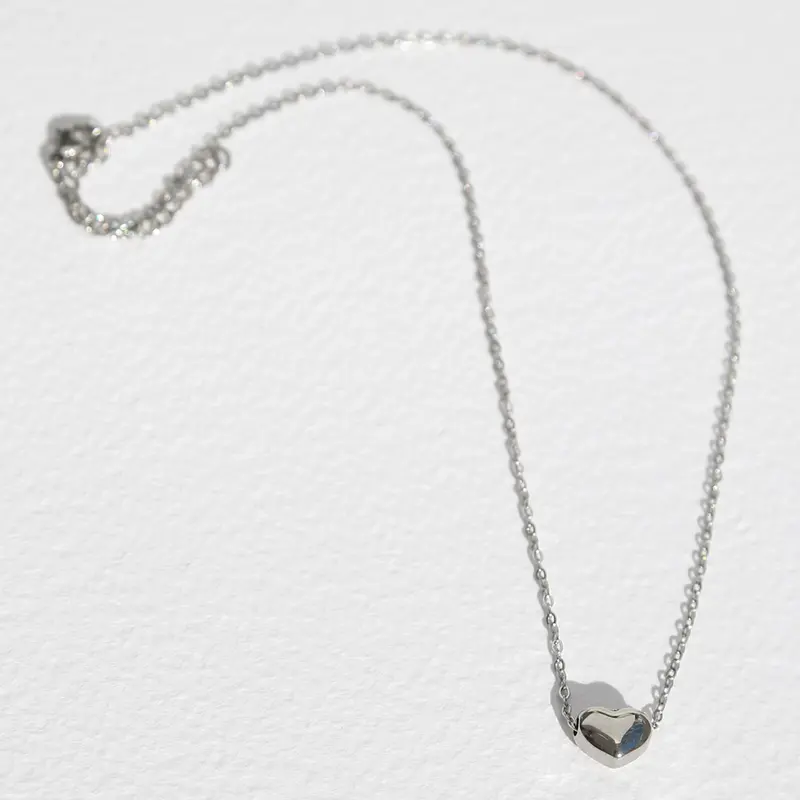 Zilveren ketting small hart