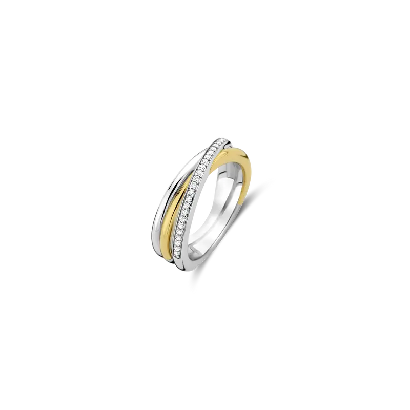Zirkonia Crossover Ring